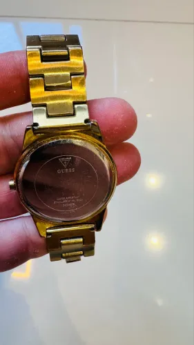 Relógio feminino Guess