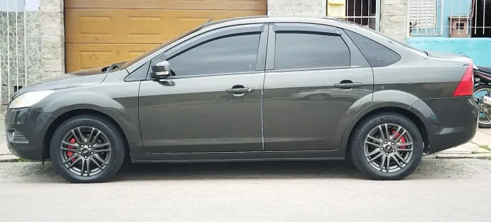 Ford Focus Sedan 2.0 16v/2.0 16V Flex 4P Aut. 2013