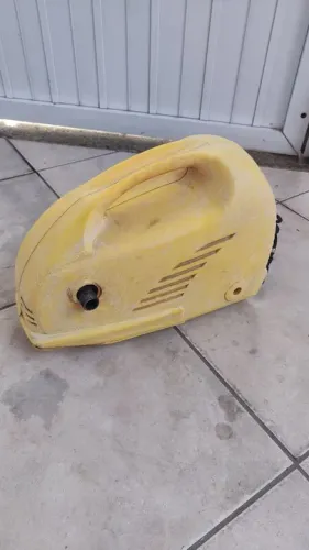 Máquina de alta pressão 110V está ligando