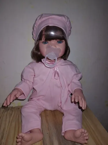 Boneca reborn bebê de silicone