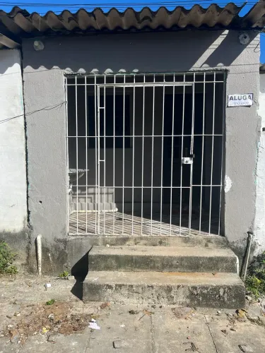 Casa pra alugar em aguazinha Olinda 