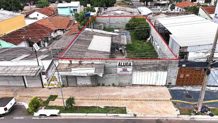 Aluga-se Prédio Comercial no Setor Pedro Ludovico, 1º Radial
