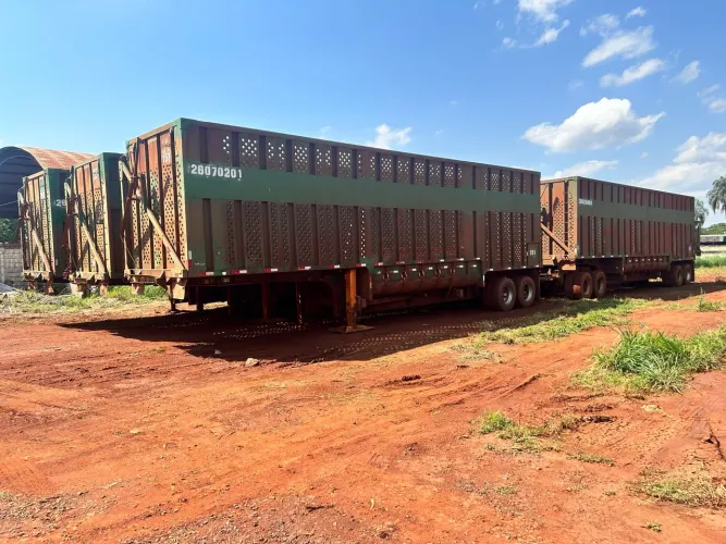 Rodotrem Canavieiro Randon Tombo Direito