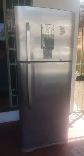 Geladeira inox