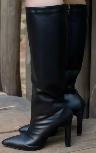 Bota Preta Cano Alto n37