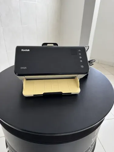 Scanner de documentos Kodak E1025
