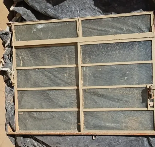 JANELA DE VIDRO 100 X 125