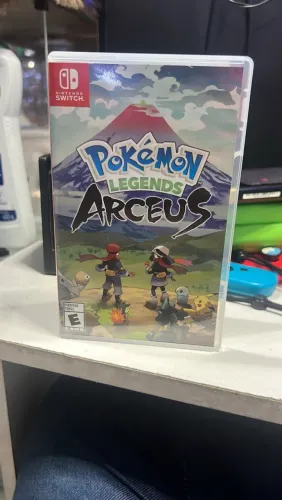 POKÉMON LEGENDS ARCEUS SWITCH