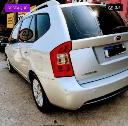 Kia Motors Carens EX 2.0 16V Aut. 2012