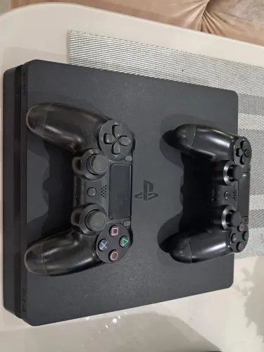 PlayStation PS4