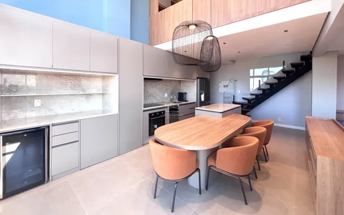 Apartamento Duplex Mobiliado para alugar com 1 Quarto, 89m² - Nova Campinas