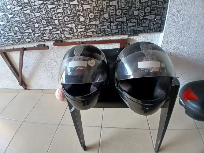 Bauleto com suporte+,2 capacete