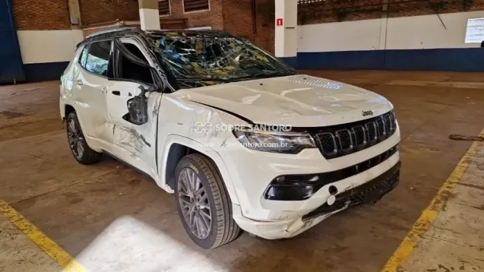 JOGO DE RODAS JEEP COMPASS ARO 20 - COM PNEUS NOVOS