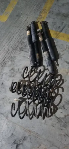 Molas e.amoetecedores originais de jeep jipe wrangler de 2008 a 2018
