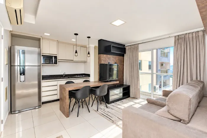 Sunset Brava | Apartamento Mobiliado com 2 Dormitórios na Praia Brava