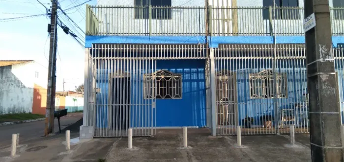 Aluga-se Kitnet na QNM 07 - Ceilândia Sul | 40m², Entrada Individual, água e luz individua