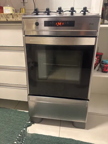 Fogão Brastemp 4 box inox com timer digital e grill