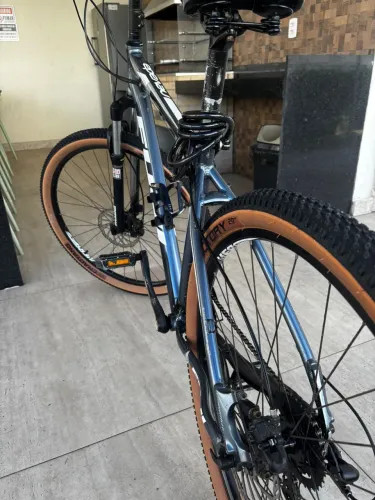 Bike Aro 29 Fuji Nevada 1.9