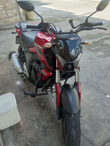 FZ15 VERMELHO