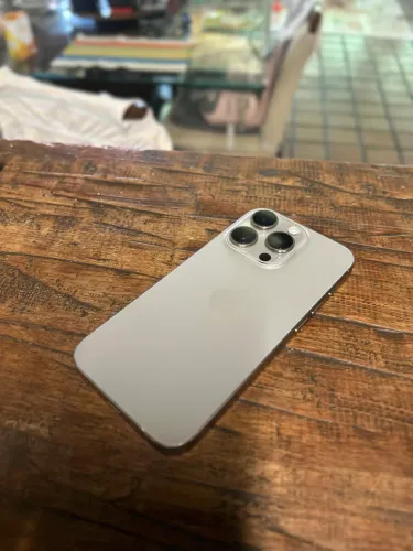 iphone 15 Pro - 256gb