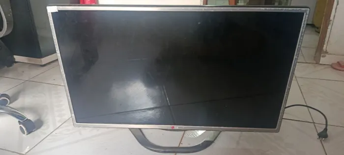 Tv Lg 3D 32" não liga
