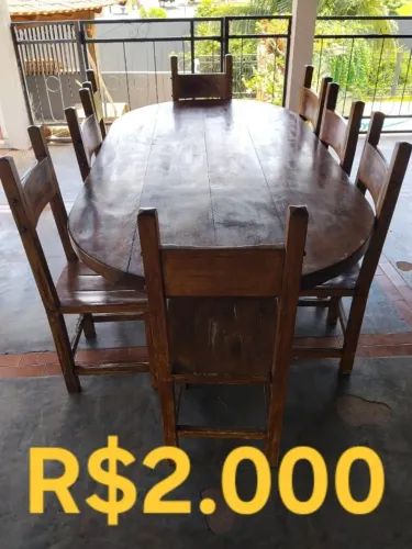 Mesa De Madeira Maciça 8 Lugares - Impecável e Muito Robusta