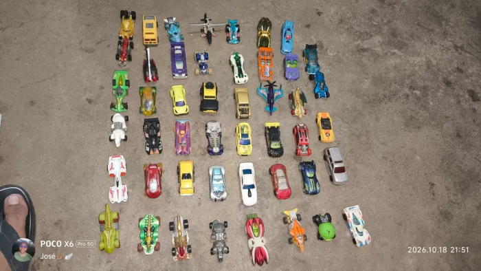 47 Carrinhos Howells