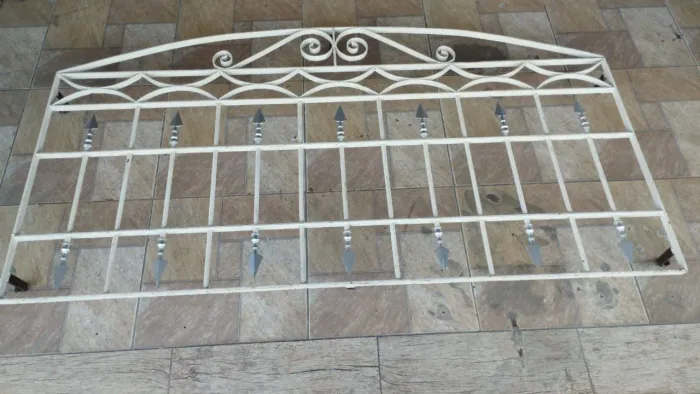 Grade de ferro para janela
