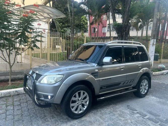 Mitsubishi Pajero TR4 2.0 Flex 16V 4X2 Mec. 2013