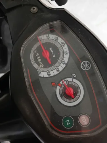 Moto pouco rodada
