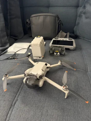 DJI MINI 4 PRO - KIT FLY MORE COMBO