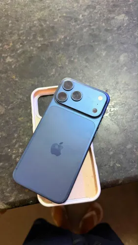 17 Pro Max