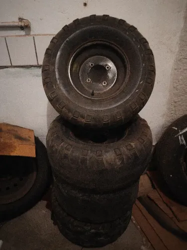 4 rodas quadriciclo c/pneus