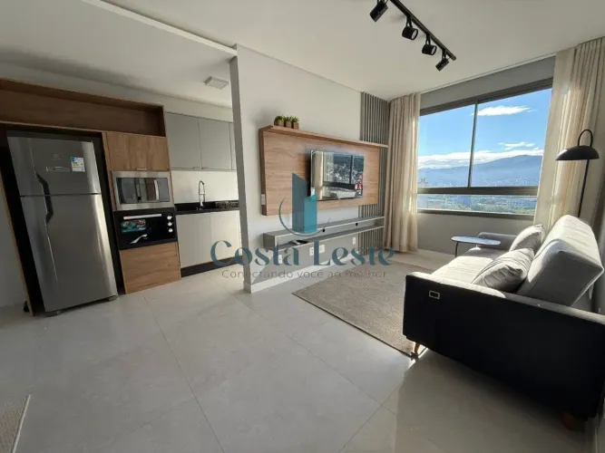 Apartamento de 2 suítes mobiliado na Carvoeira