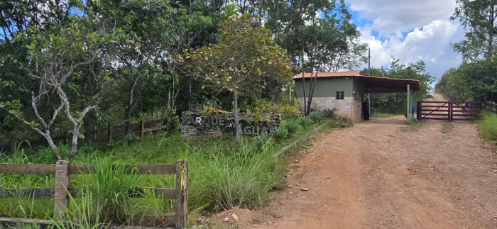 Chácara com Rio - Parque das Águas- GO