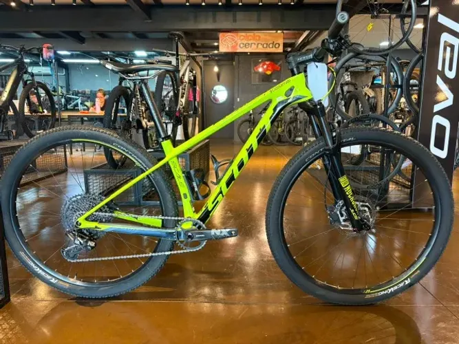 Bicicleta Seminova Scott Scale 940