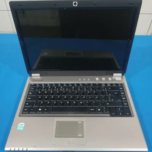 Notebook Positivo POS V52 com Defeito - Ideal para Retirada de Peças