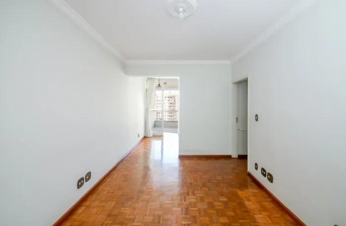 Apartamento com 3 quartos e 2 vagas próximo ao Parque Halfeld para venda