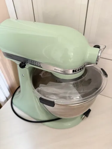 Batedeira Kitchenaid Artisan Pistache