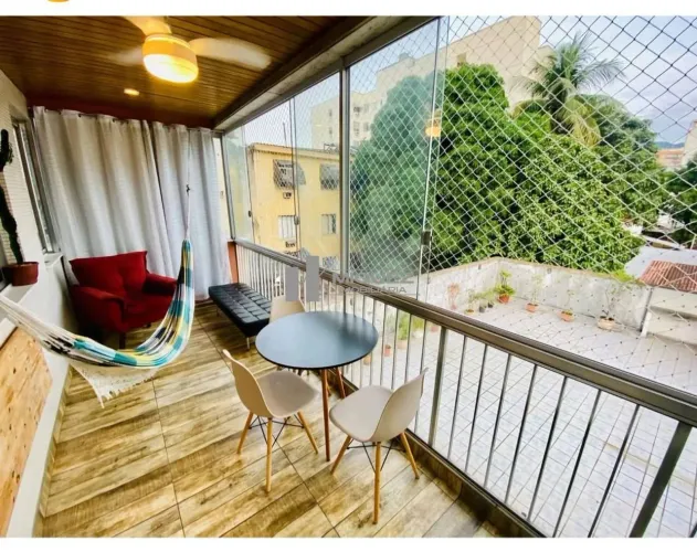 Apartamento a venda - varanda, 2 quartos, 1 suíte, banheiro social, dependências completas