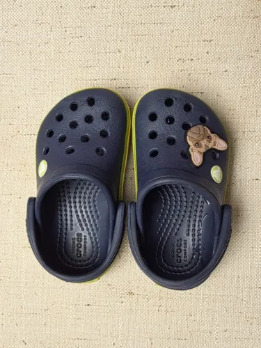 Crocs Crocband Infantil - C5 Tam 20/21 - Marinho + Jibbitz
