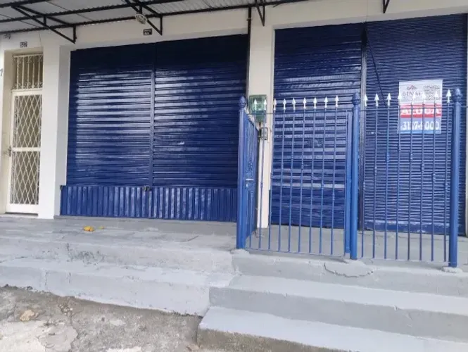 Duas lojas em Vista Alegre | 40 m² e 81 m² | Podem ser unificadas - direto proprietário