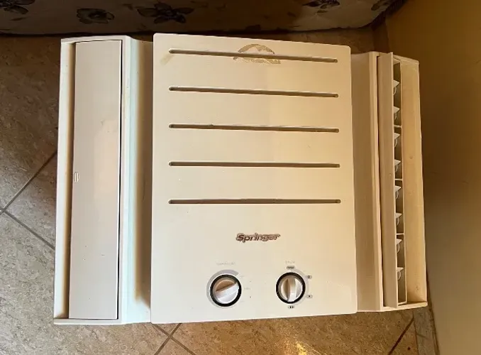 Ar condicionado Springer 7500 BTUs