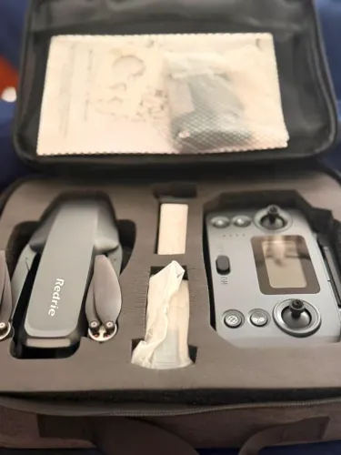 Drone Redrie com Câmera + Controle + Maleta - Completo, Estado de Novo