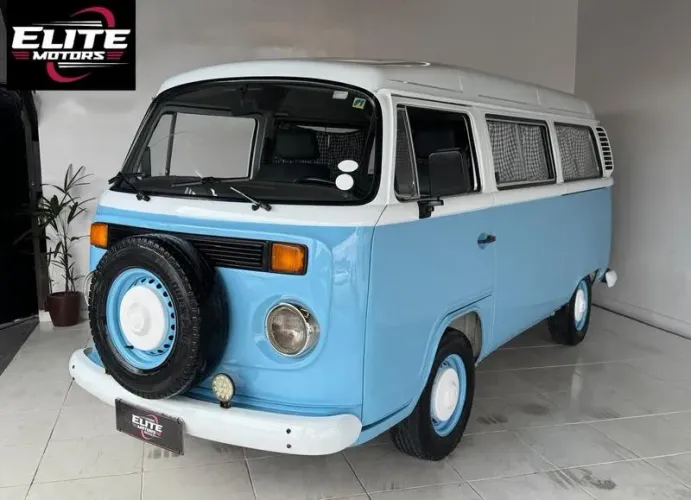 Volkswagen Kombi Lotação 1.6 MPI (álcool) 1999