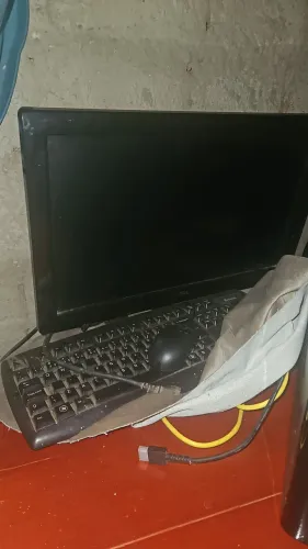 Computador Completo AOC - Pronto para Usar | Ótimo Estado |