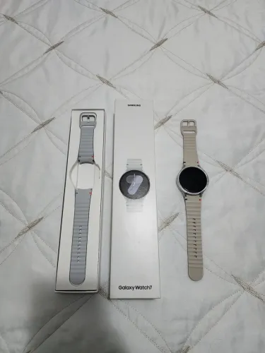 Samsung Galaxy Watch 7 44mm LTE completo