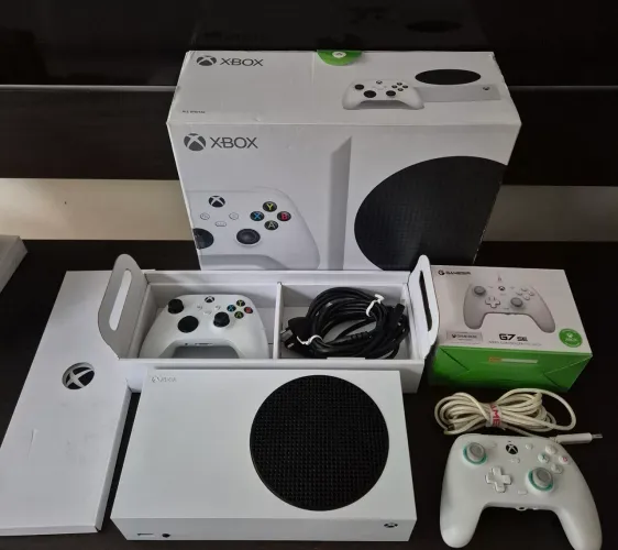 XBOX SERIES S C/ 2 CONTROLES