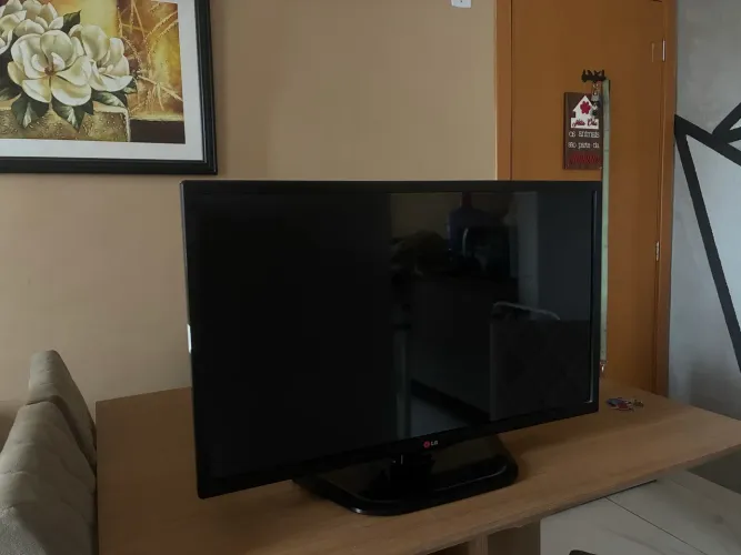 VENDO TV LG 32?