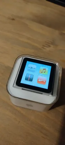 iPod nano touch 8gb